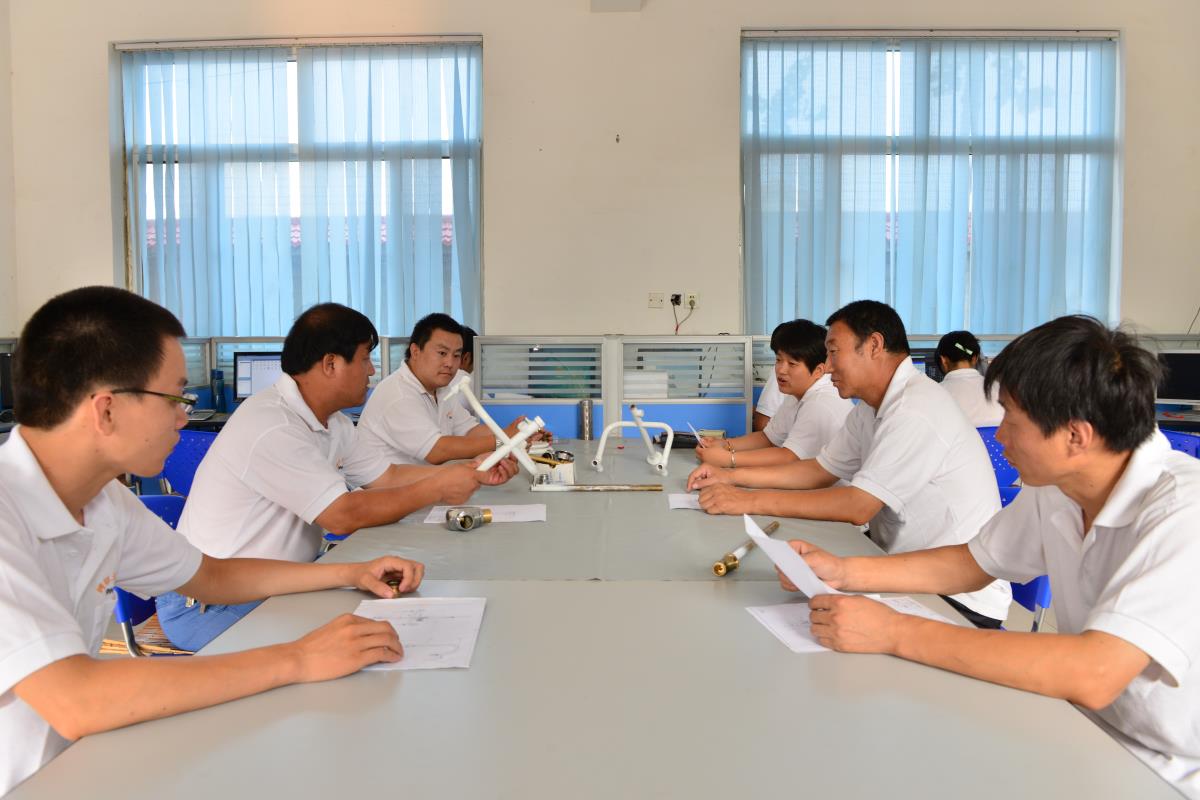 1、技术研发部 .JPG